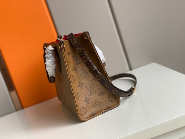 l0*is V*t0n onthego pm