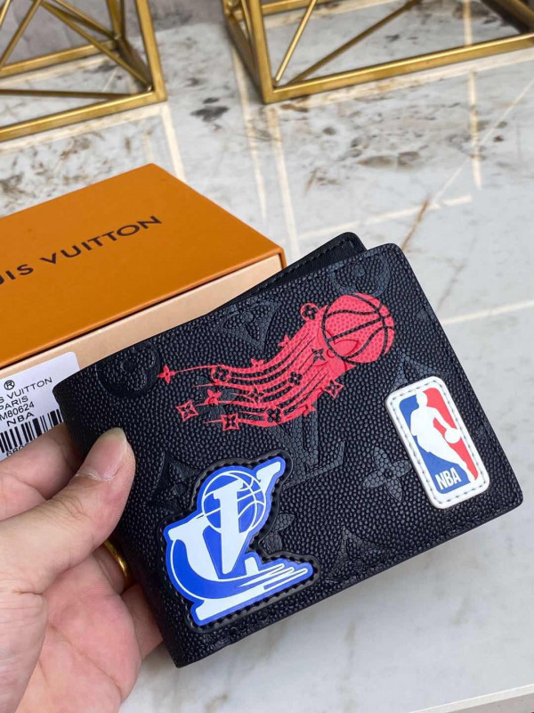 l0*is V*t0n lvxnba multiple wallet