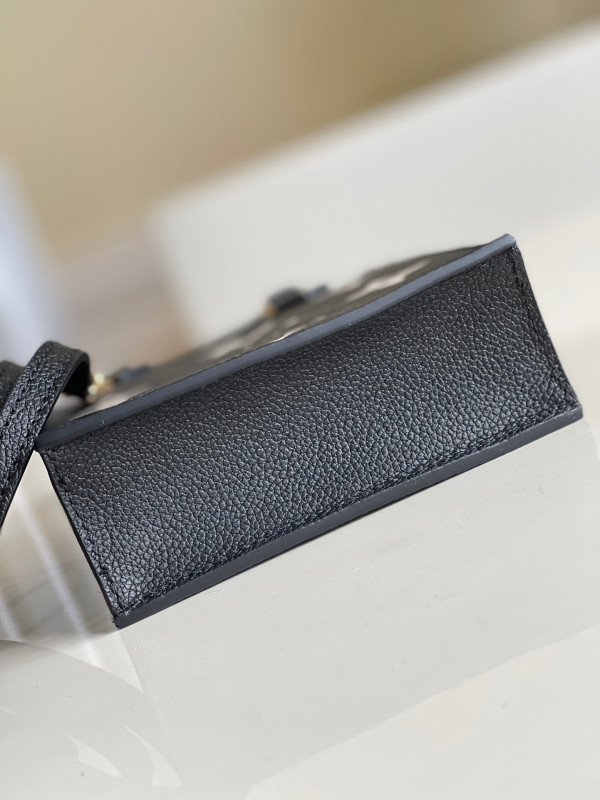 l0*is V*t0n petit sac plat