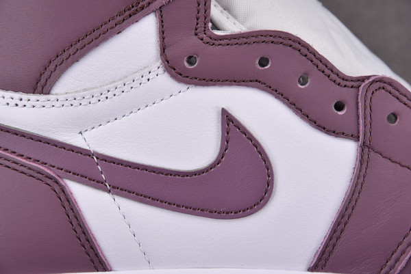 AIR JORDAN 1 HIGH OG "MAUVE" DZ5485-105