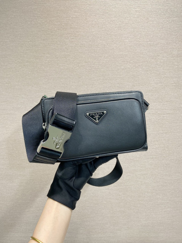 Pra*a leather belt bag