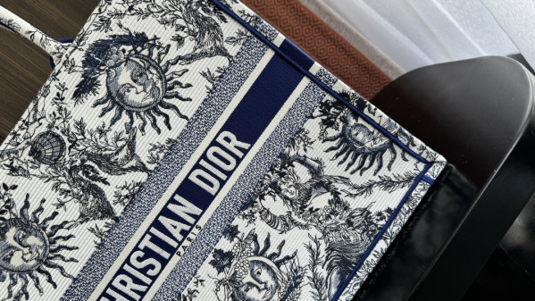 Large Diro Book Tote-42*35*18.5cm