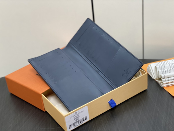 l0*is V*t0n brazza wallet-10*19*2cm