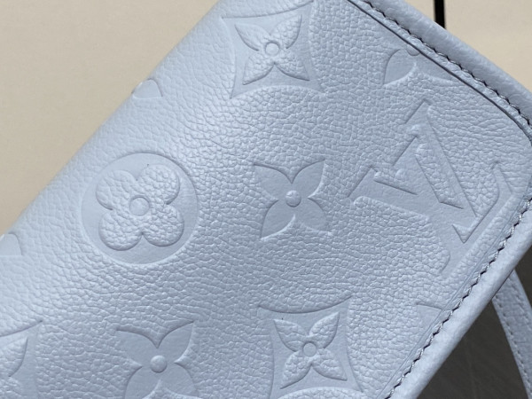 l0*is V*t0n nano diane-19*10.5*6 cm