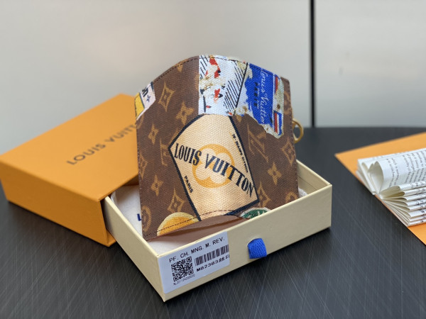 l0*is V*t0n lisa wallet - 9*11.5*1.5cm