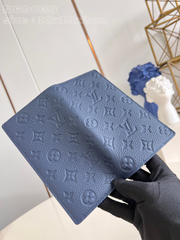 l0*is V*t0n brazza wallet-10*19*2cm