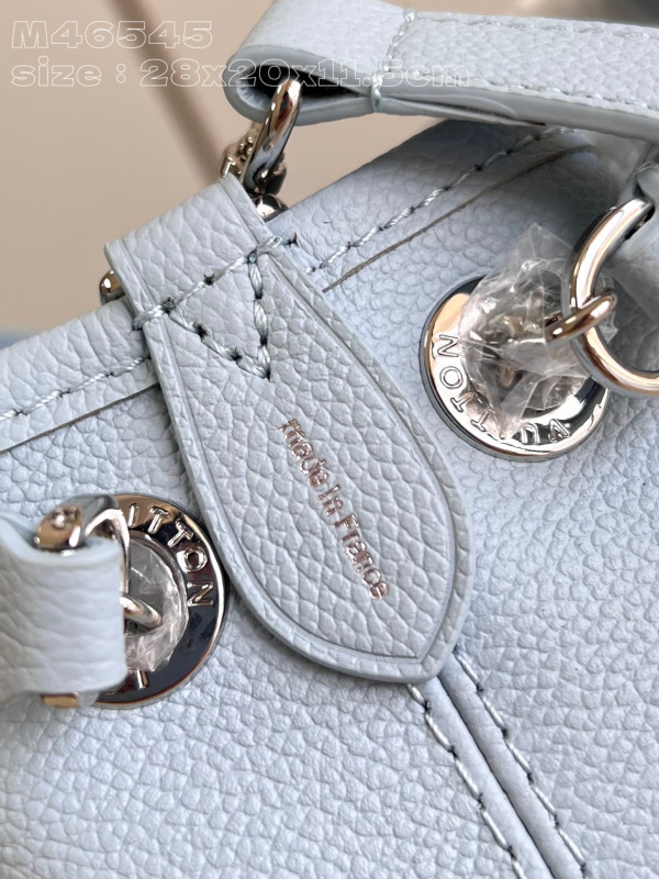 l0*is V*t0n summer bundle-28*20*11.5cm