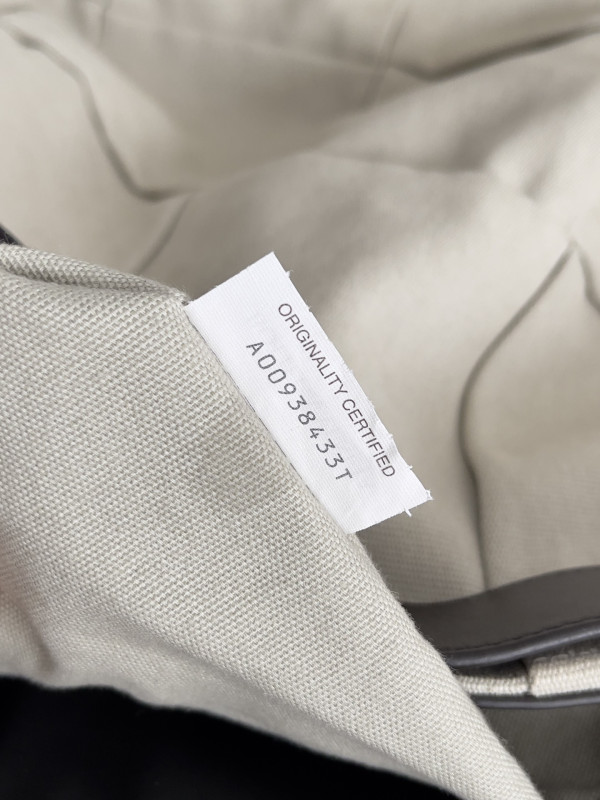 bo*te*ga Ve*ne*ta arco tote