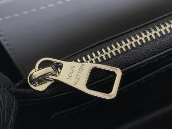 l0*is V*t0n capucines mini-21*14*8cm