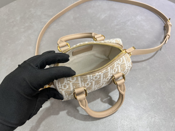 Diro Groove 17 Nano Bag