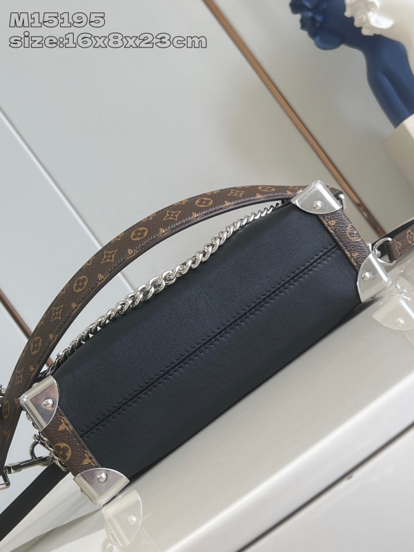 l0*is V*t0n side trunk vibe mm - 23.5*16*8.5cm