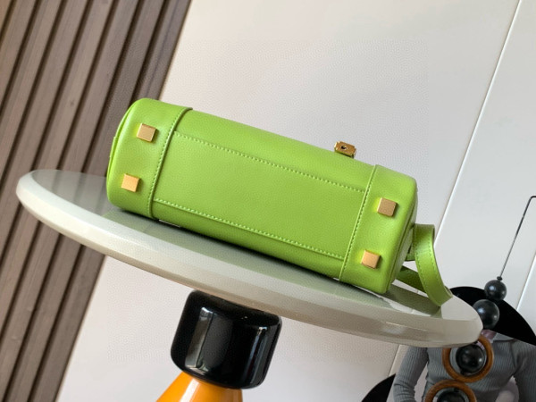 L0ew* amazona 23 cropped bag in nappa calfskin - 23*10*11cm