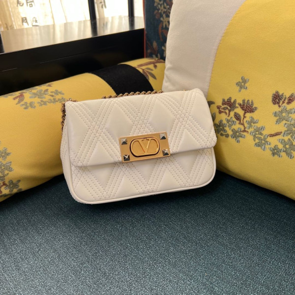 VALENTINO GARAVANI QUILTIE - 19*13*6CM